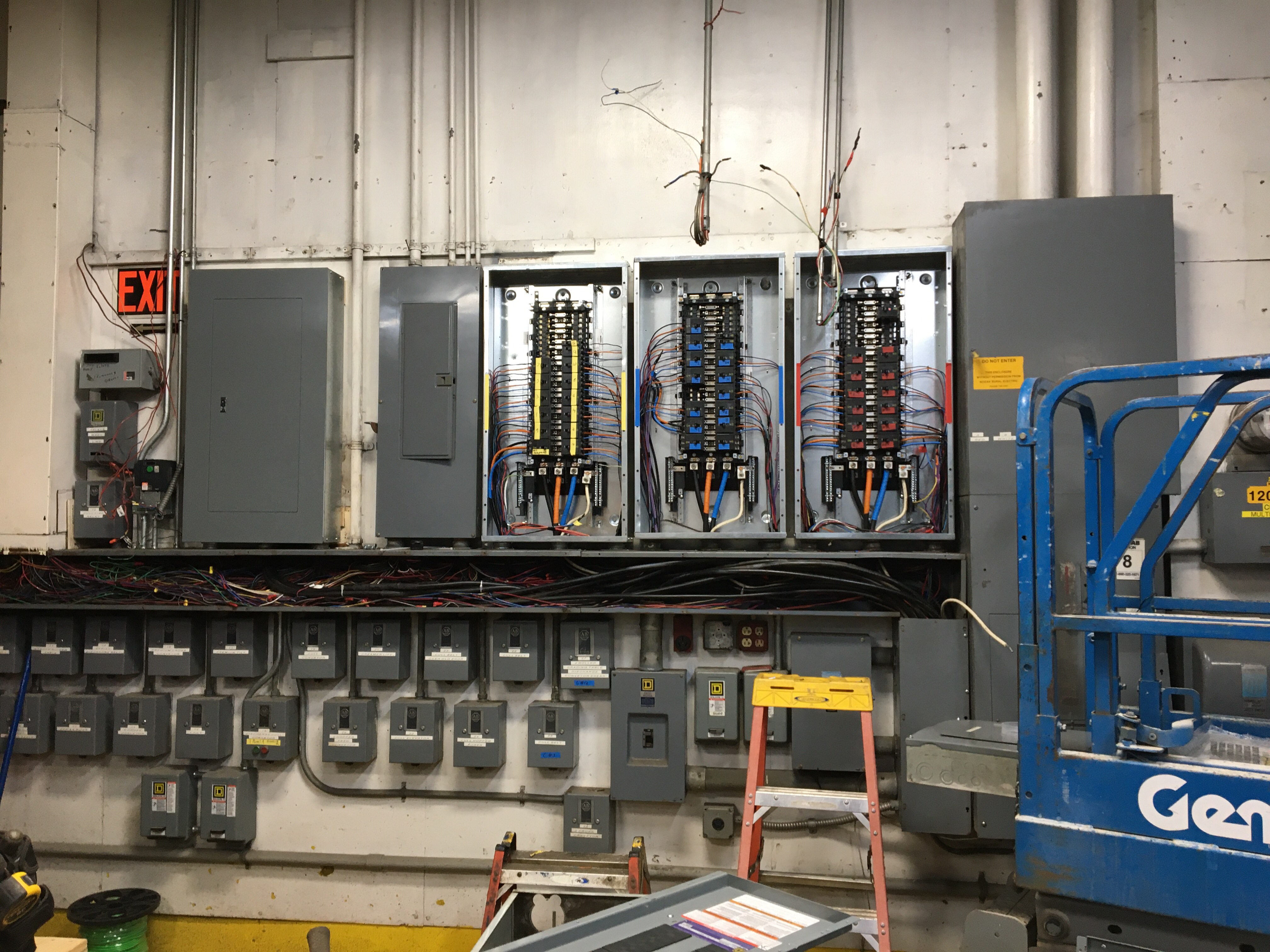 Industrial electrical services